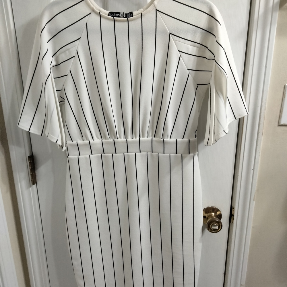 Boohoo White Dress with Black Stripes